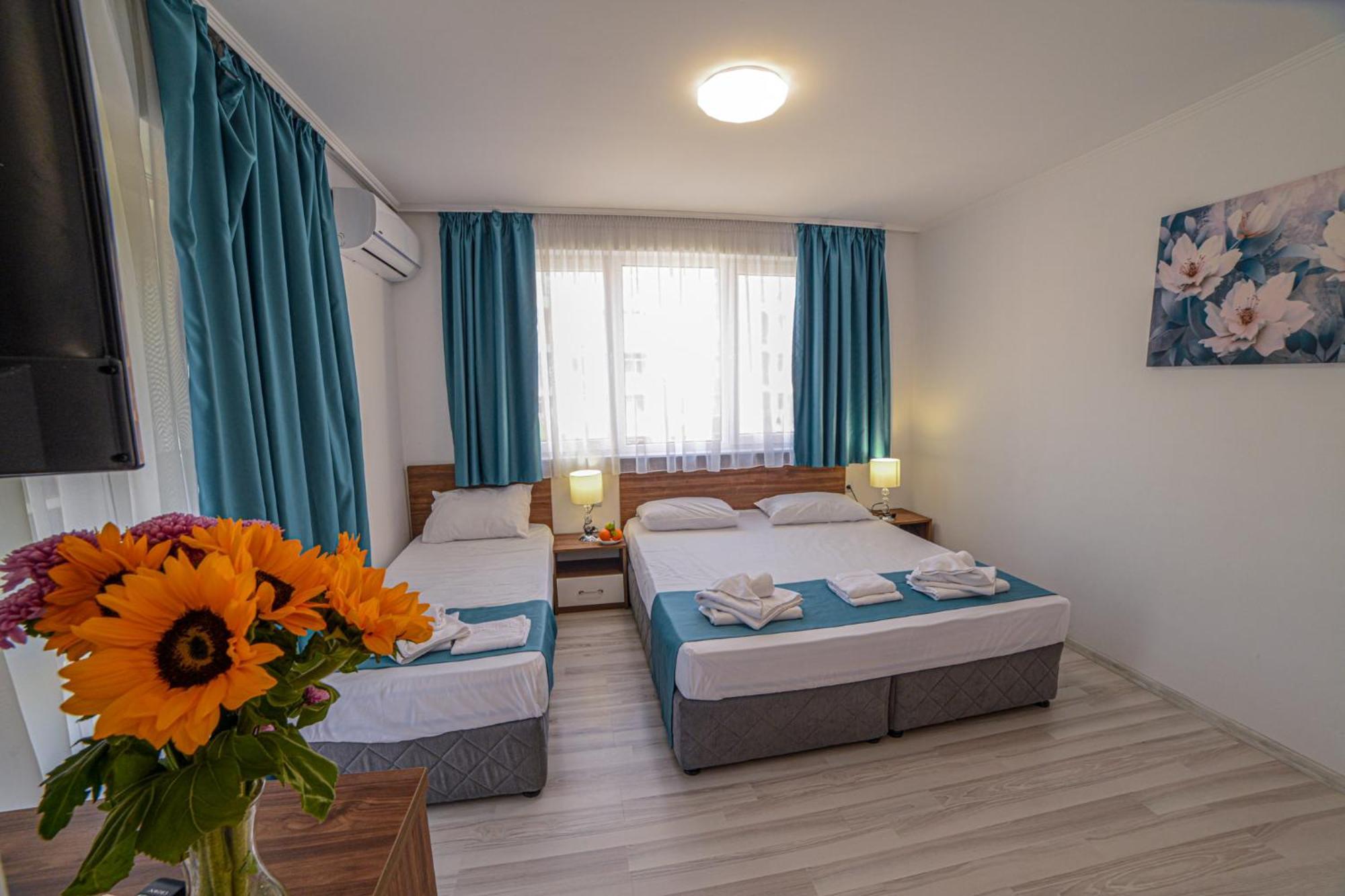 Hotel Zonya Slântsjev Brjag Eksteriør bilde